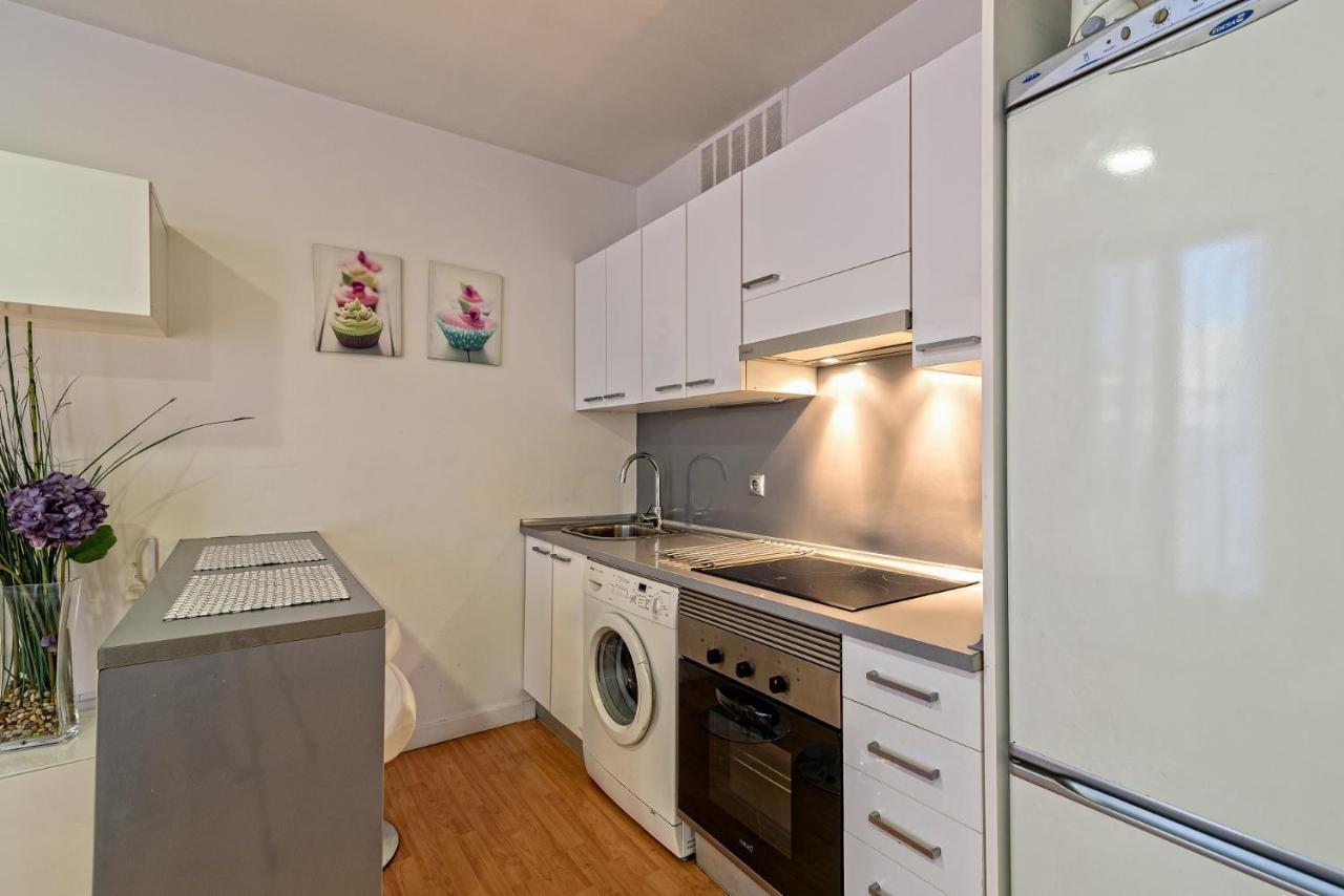 Loft En Badalona Centro Apartment Екстериор снимка